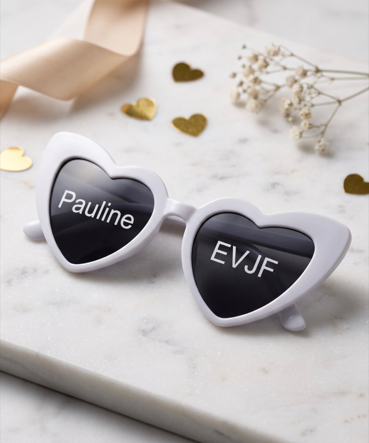 Lunettes de soleil cœur personnalisées – Cadeau invités mariage & EVJF